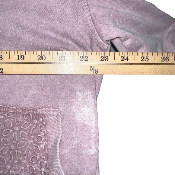 Lane and Delancey Hoodie Size Large - Picture 5 of 7